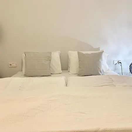 Beach Apartment * アルテア