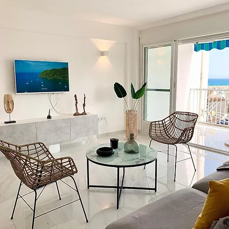 Beach Apartment アルテア